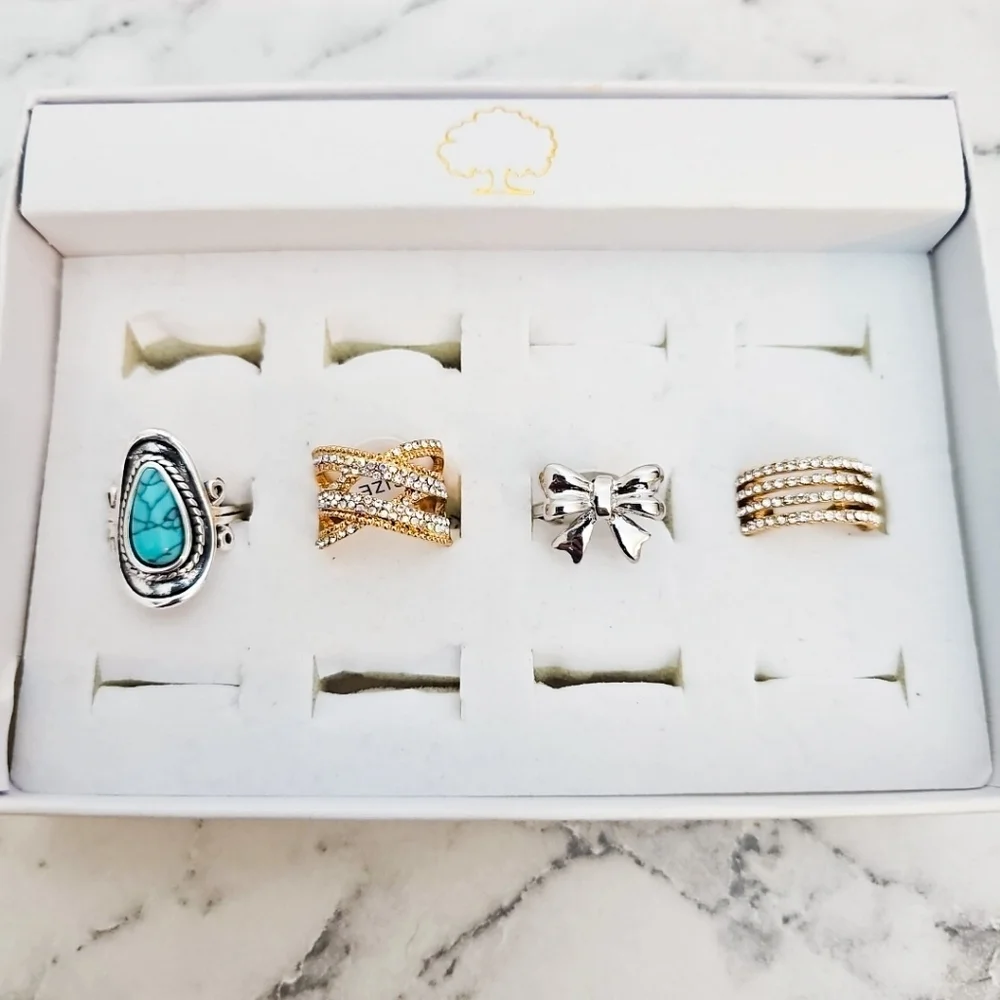 4 Pc Fashion Ring Set Gold Rinhestone Silver Bow Blue Southwestern Stone